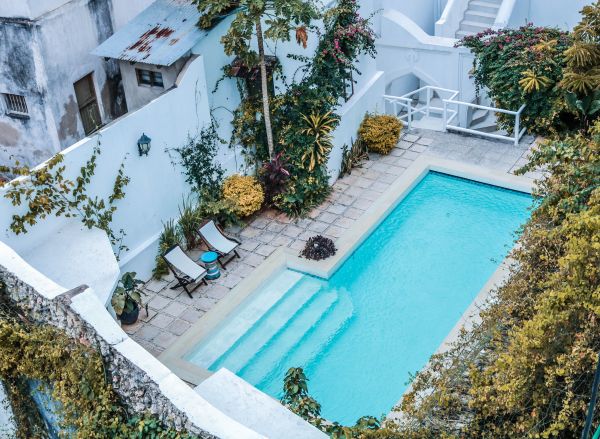 Comment choisir le revêtement de votre piscine en fonction de son style et de son usage ?